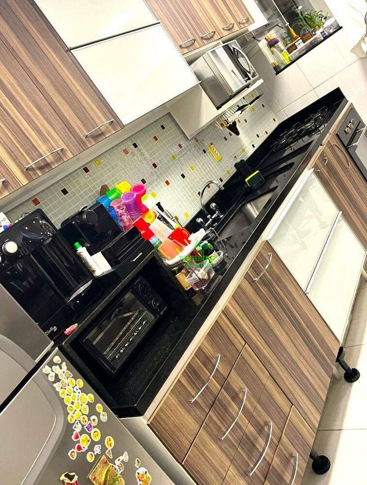 Apartamento à venda com 3 quartos, 130m² - Foto 3