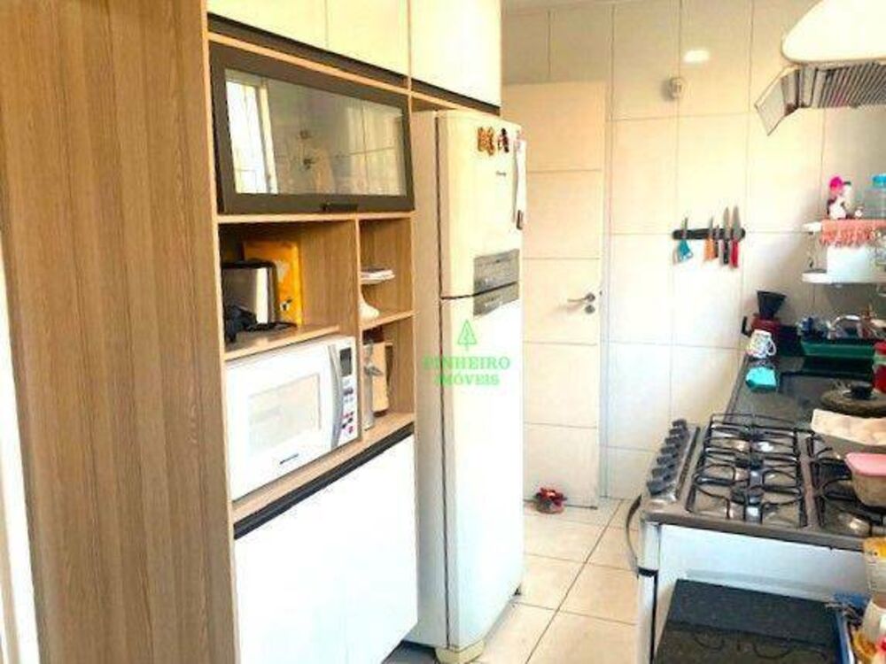 Casa à venda com 4 quartos, 153m² - Foto 3