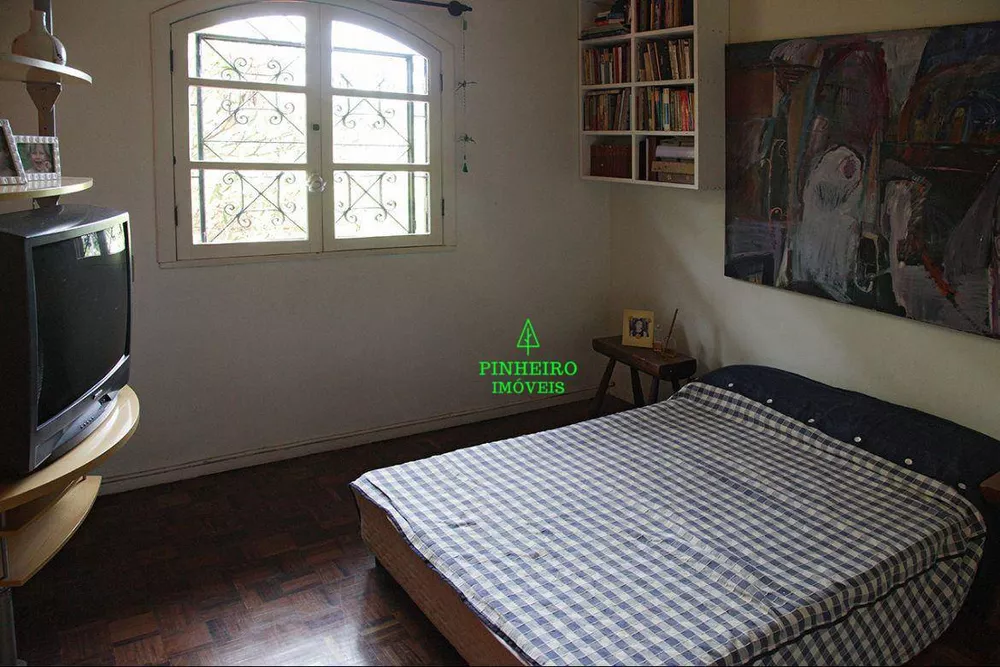 Casa, 3 quartos, 250 m² - Foto 12