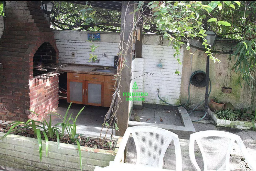 Casa, 3 quartos, 250 m² - Foto 17