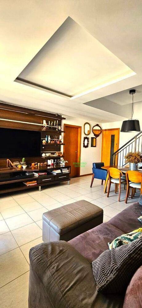 Cobertura à venda com 4 quartos, 230m² - Foto 1