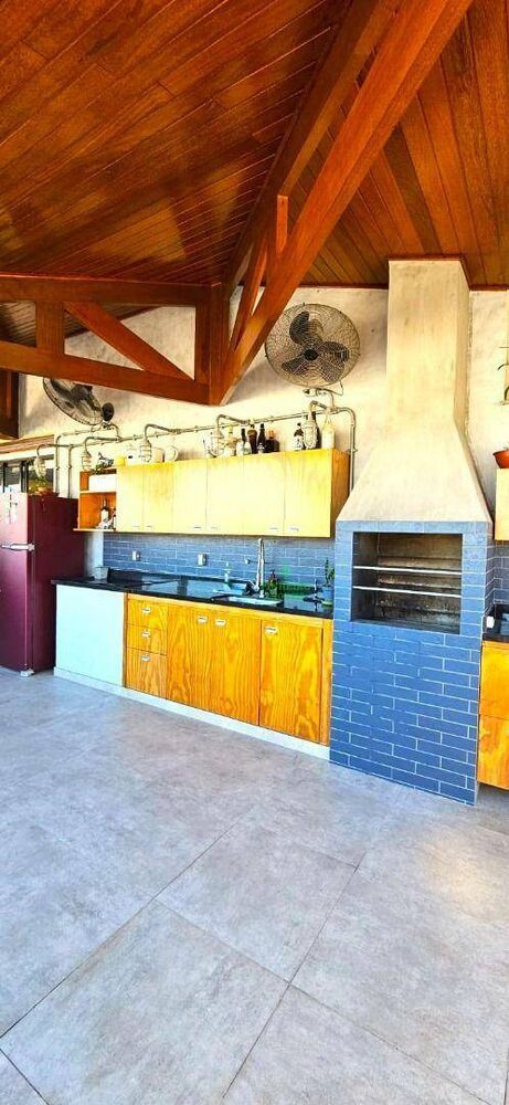 Cobertura à venda com 4 quartos, 230m² - Foto 2