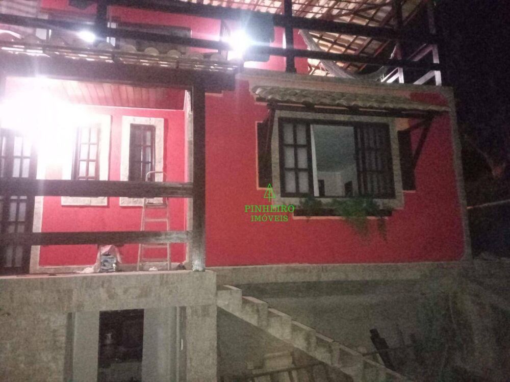 Casa à venda com 3 quartos, 150m² - Foto 2