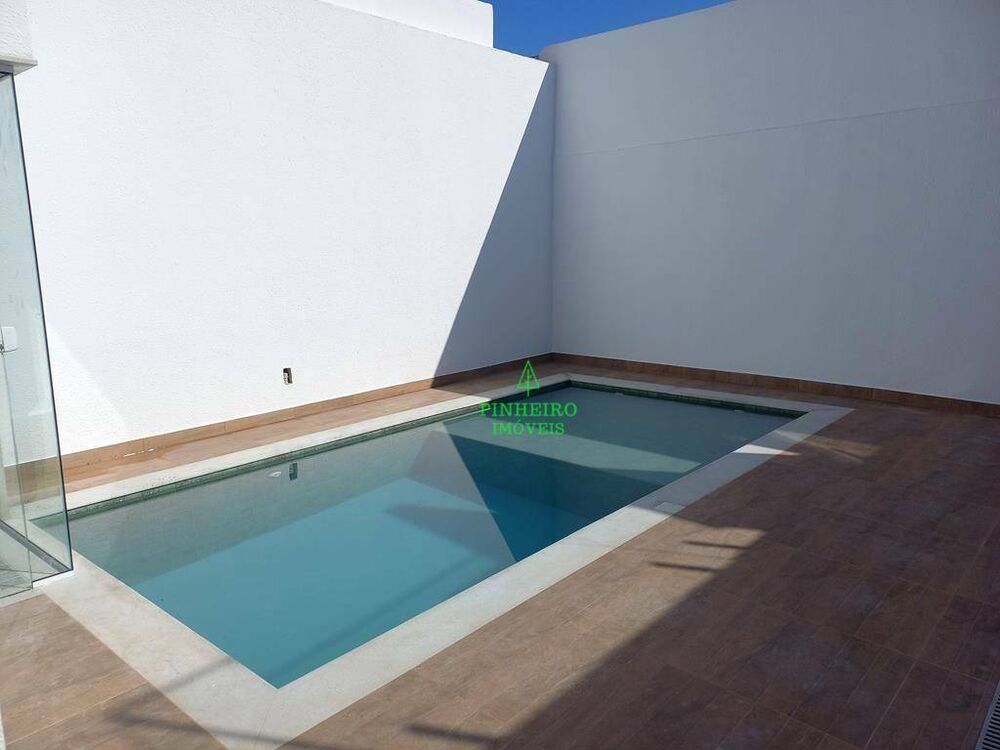 Casa à venda com 4 quartos, 214m² - Foto 12