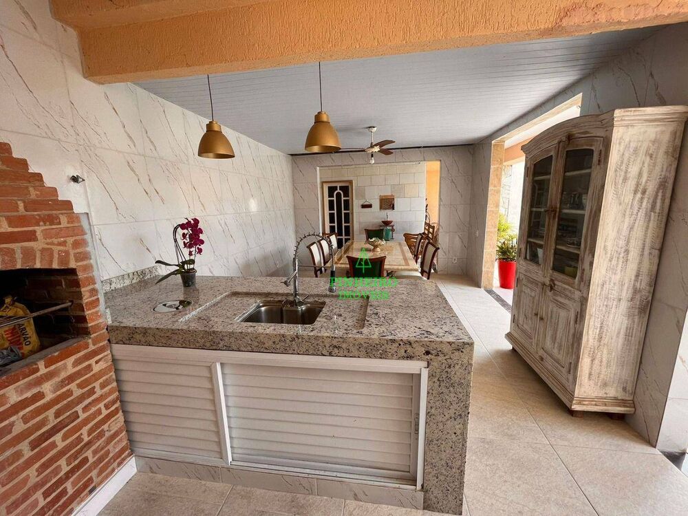 Casa de Condomínio à venda com 4 quartos, 442m² - Foto 8