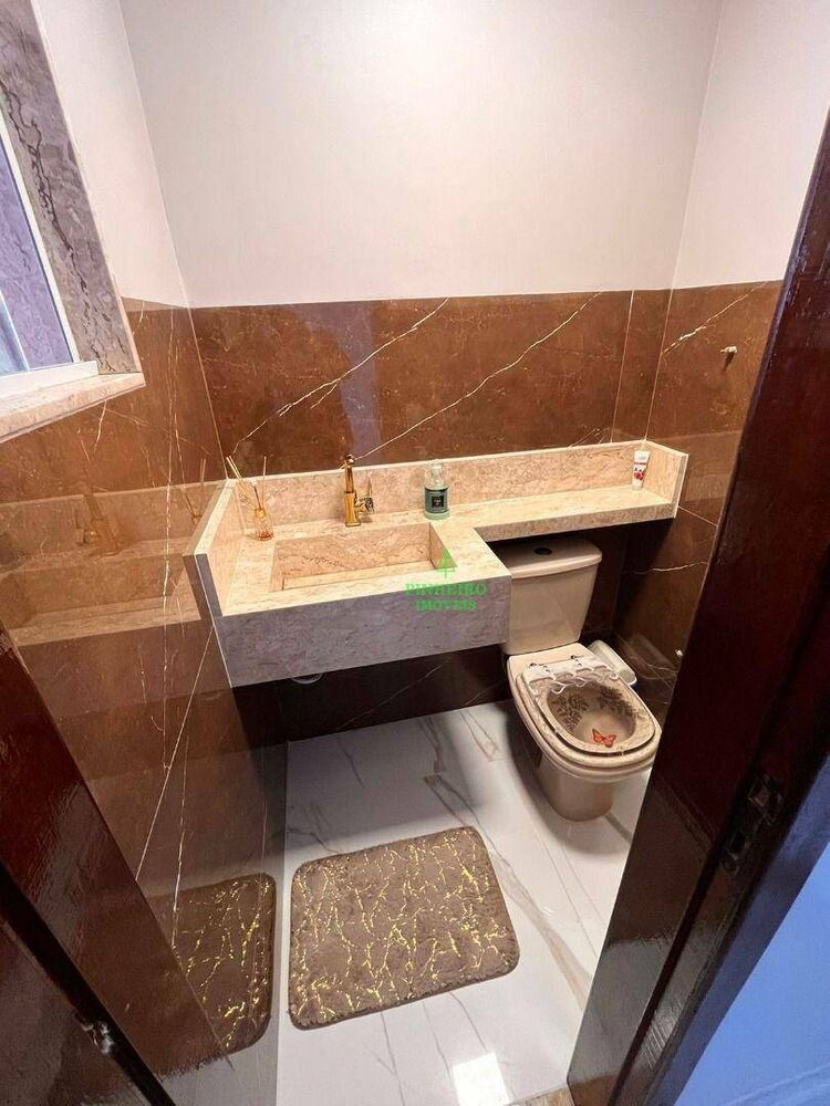 Casa de Condomínio à venda com 4 quartos, 442m² - Foto 3