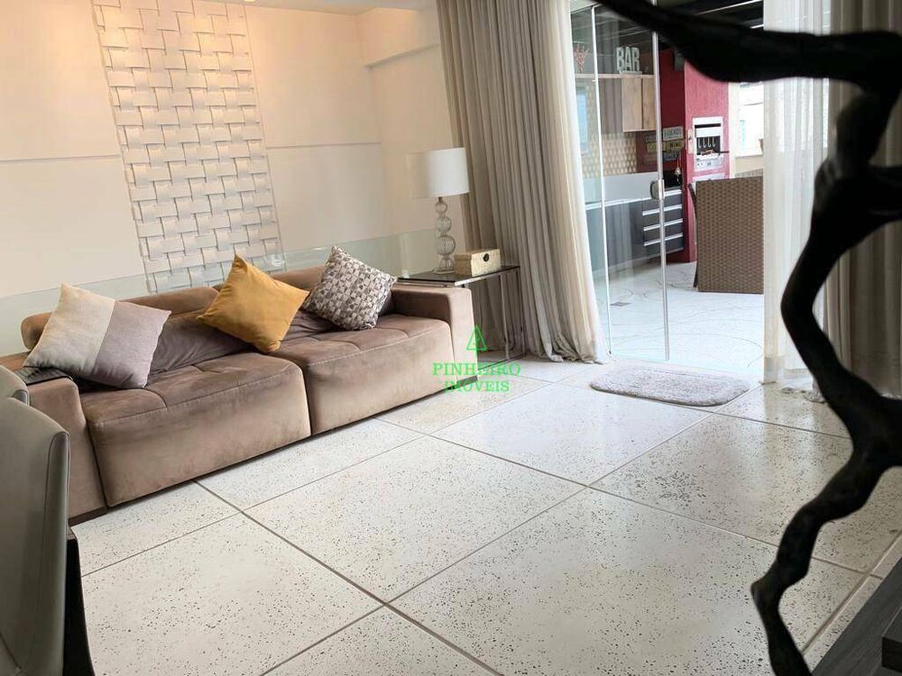 Cobertura à venda com 4 quartos, 260m² - Foto 2