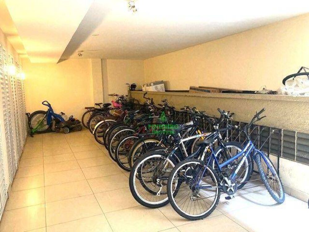 Apartamento à venda com 4 quartos, 160m² - Foto 15
