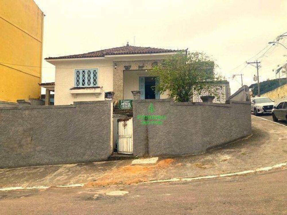 Casa, 4 quartos, 270 m² - Foto 1