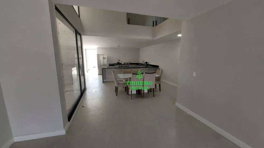 Casa, 4 quartos, 350 m² - Foto 28