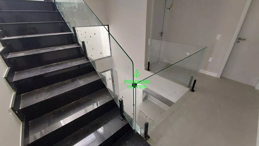 Casa, 4 quartos, 350 m² - Foto 13