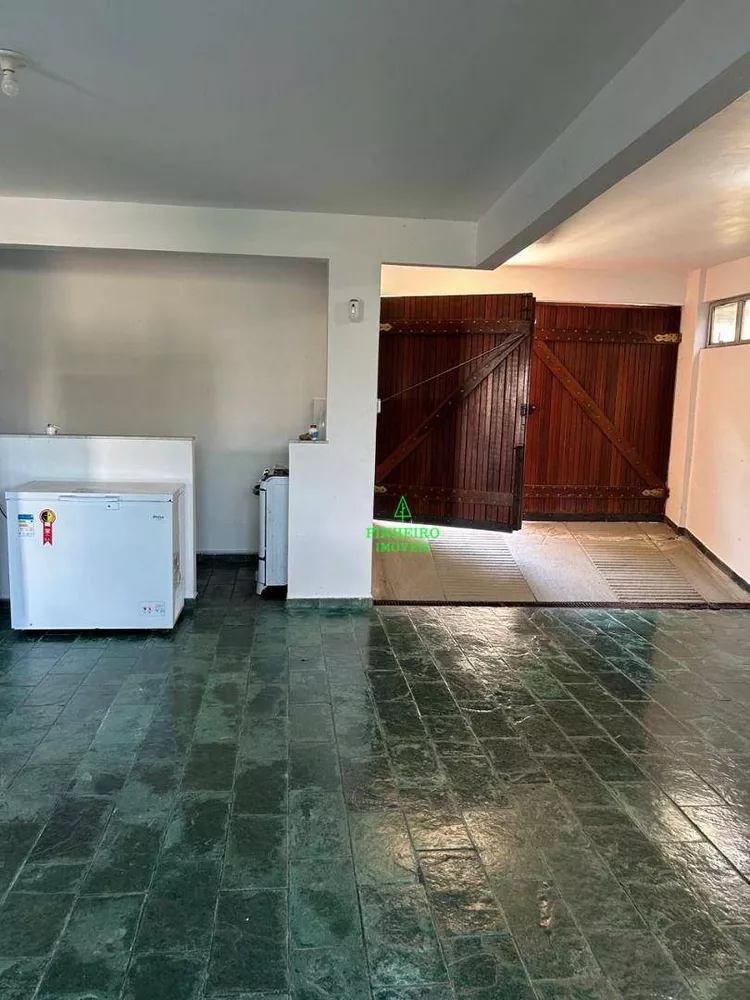 Casa, 4 quartos, 238 m² - Foto 24