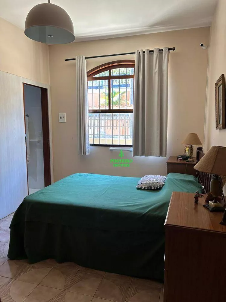 Casa, 4 quartos, 238 m² - Foto 13