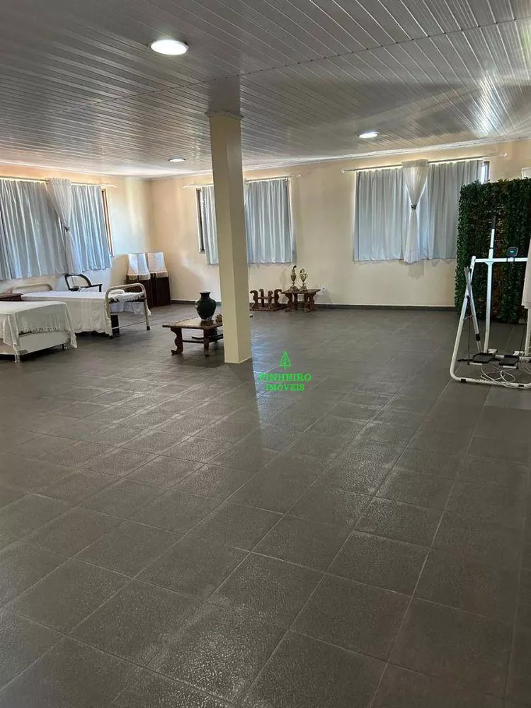 Casa, 4 quartos, 238 m² - Foto 28