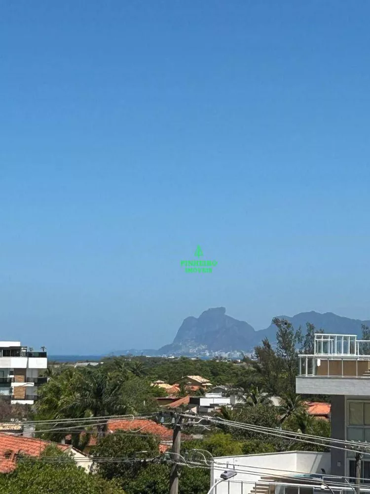 Casa, 4 quartos, 238 m² - Foto 1