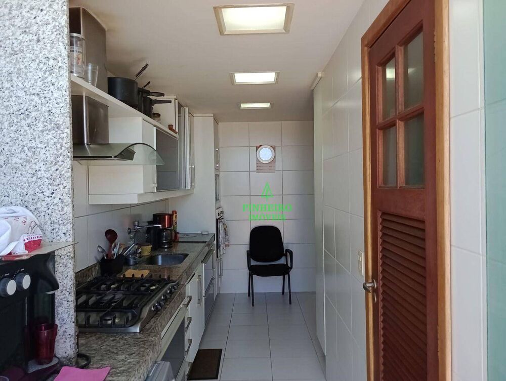 Cobertura à venda com 3 quartos, 290m² - Foto 4