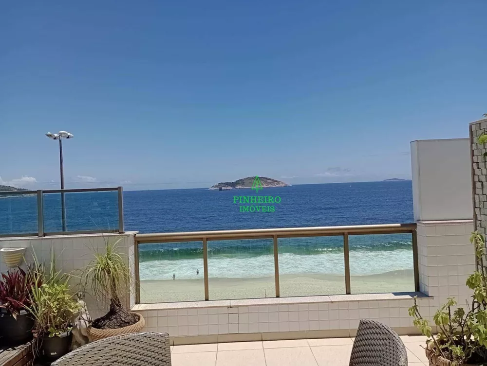 Cobertura, 3 quartos, 290 m² - Foto 1