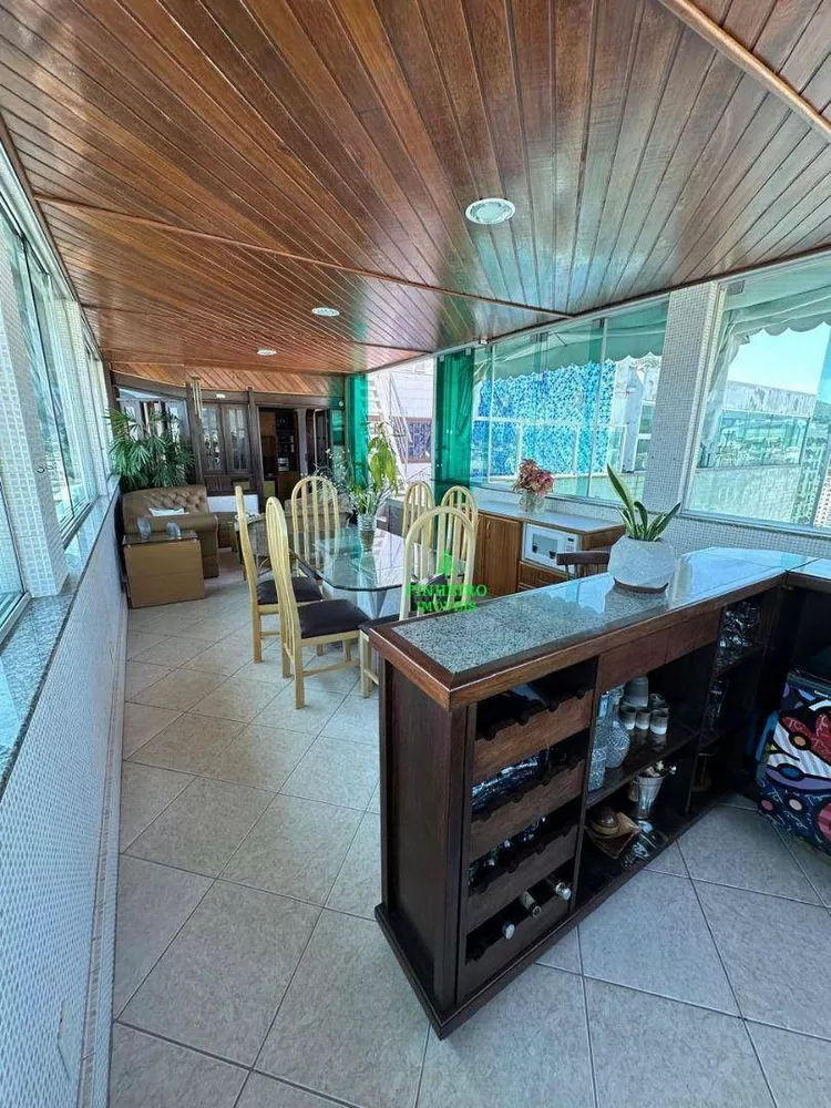 Cobertura, 3 quartos, 240 m² - Foto 11