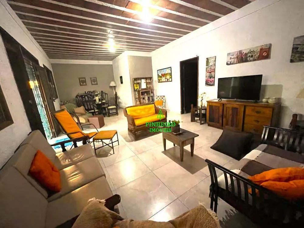 Casa, 4 quartos, 138 m² - Foto 3
