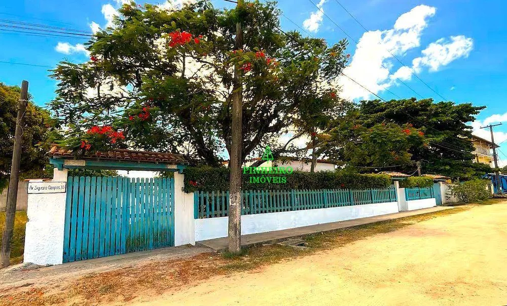 Casa, 4 quartos, 138 m² - Foto 1