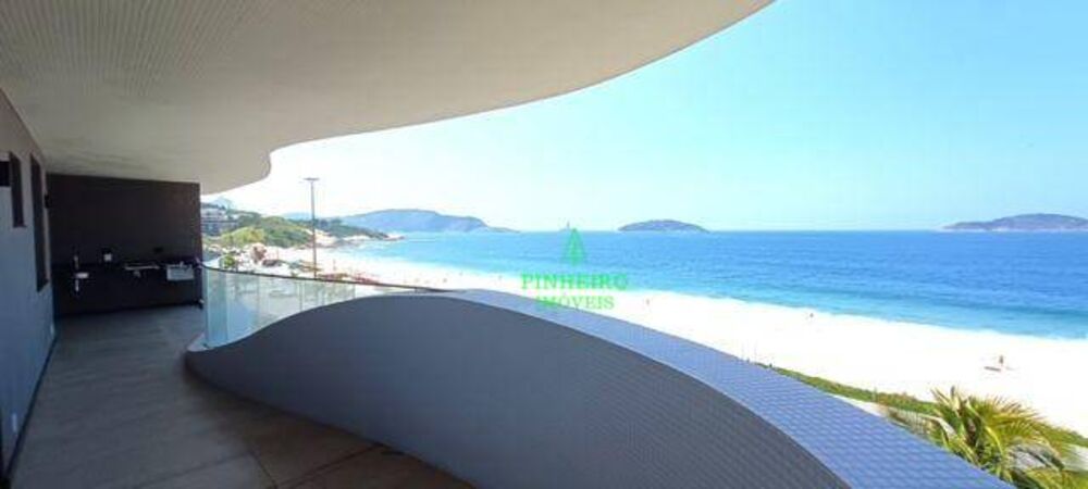 Apartamento à venda com 3 quartos, 130m² - Foto 2