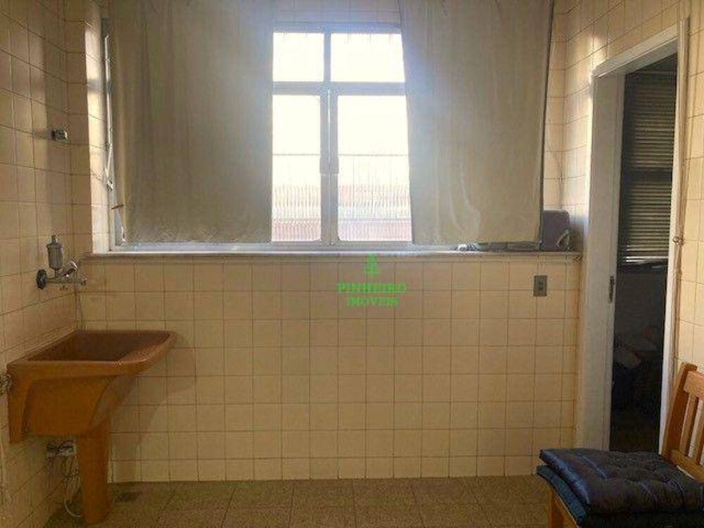 Apartamento à venda com 4 quartos, 288m² - Foto 7