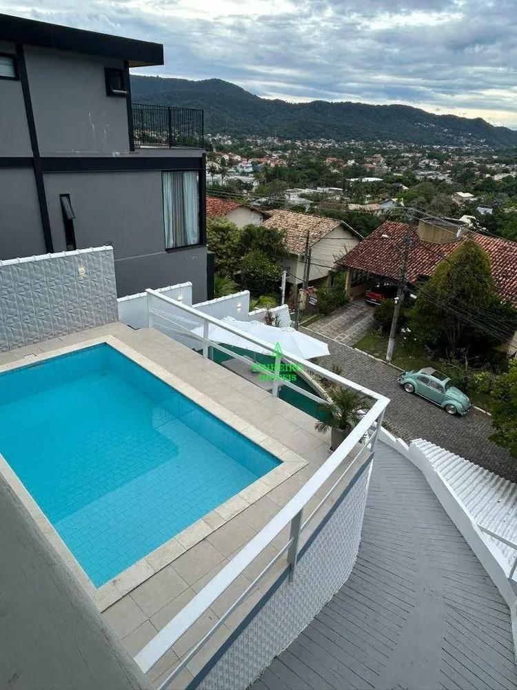 Casa de Condomínio, 5 quartos - Foto 1