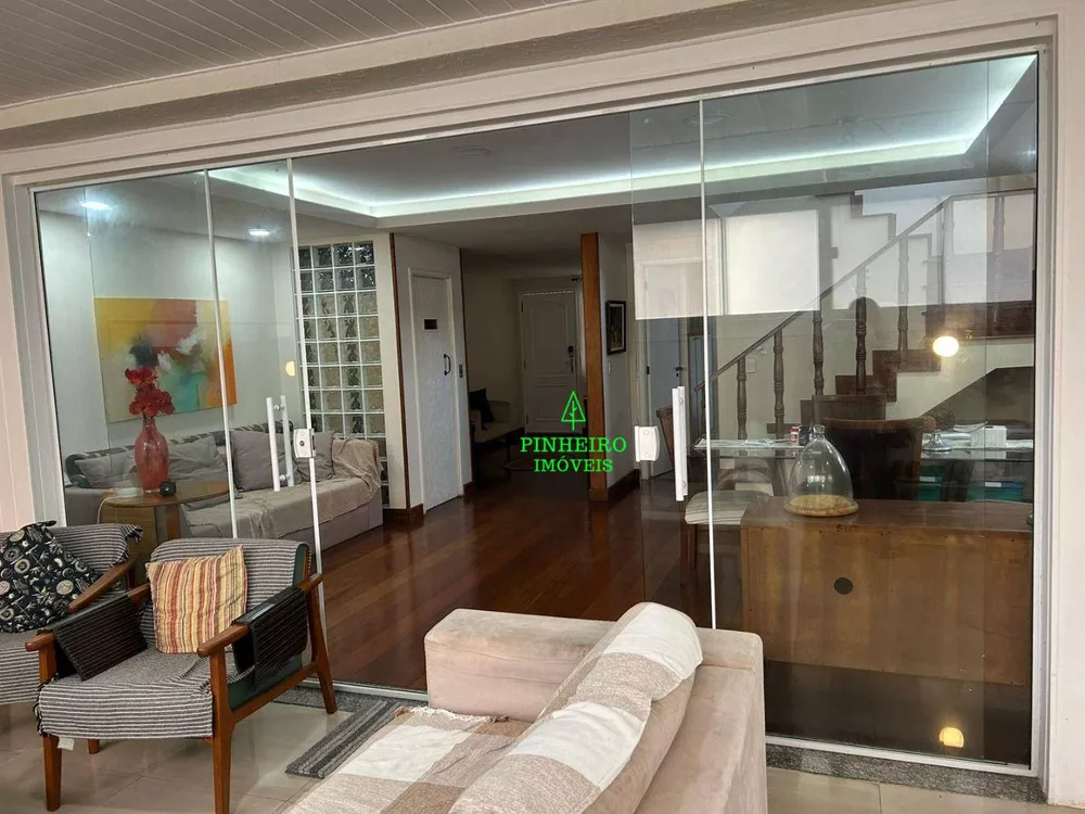 Casa, 4 quartos, 250 m² - Foto 33