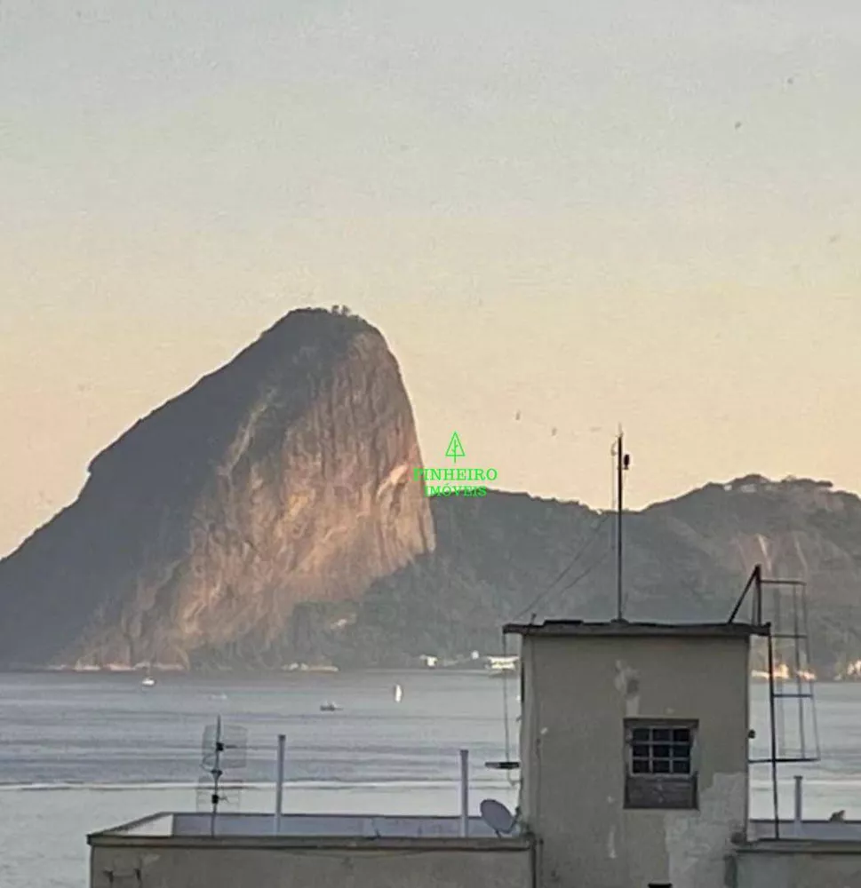 Casa, 4 quartos, 250 m² - Foto 1