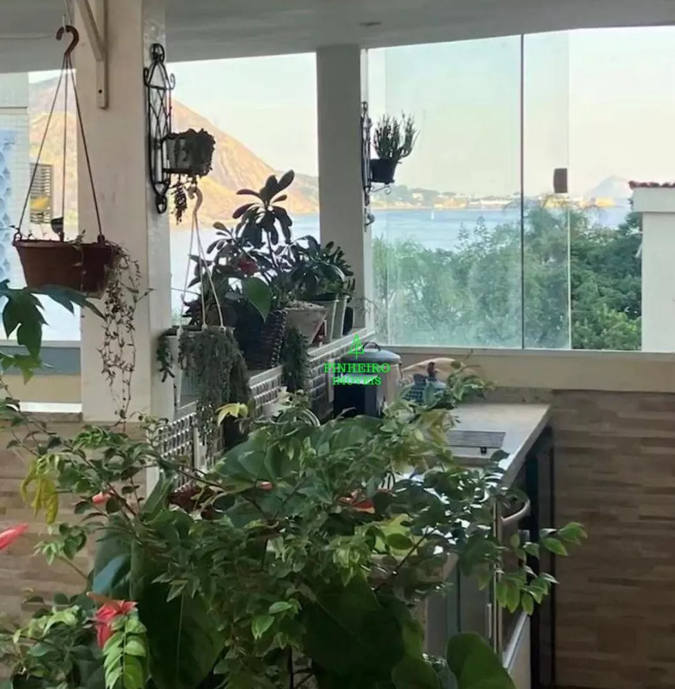 Casa, 4 quartos, 250 m² - Foto 2