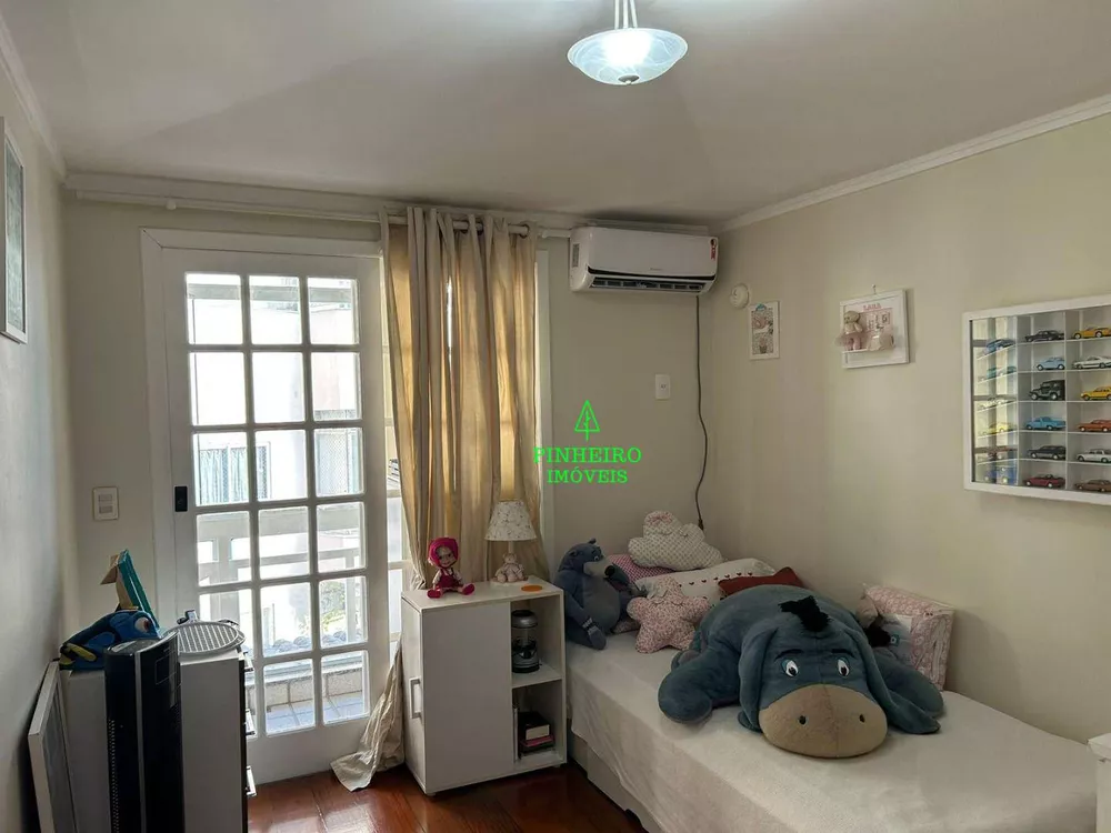 Casa, 4 quartos, 250 m² - Foto 24