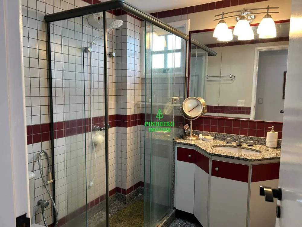 Casa, 4 quartos, 250 m² - Foto 16