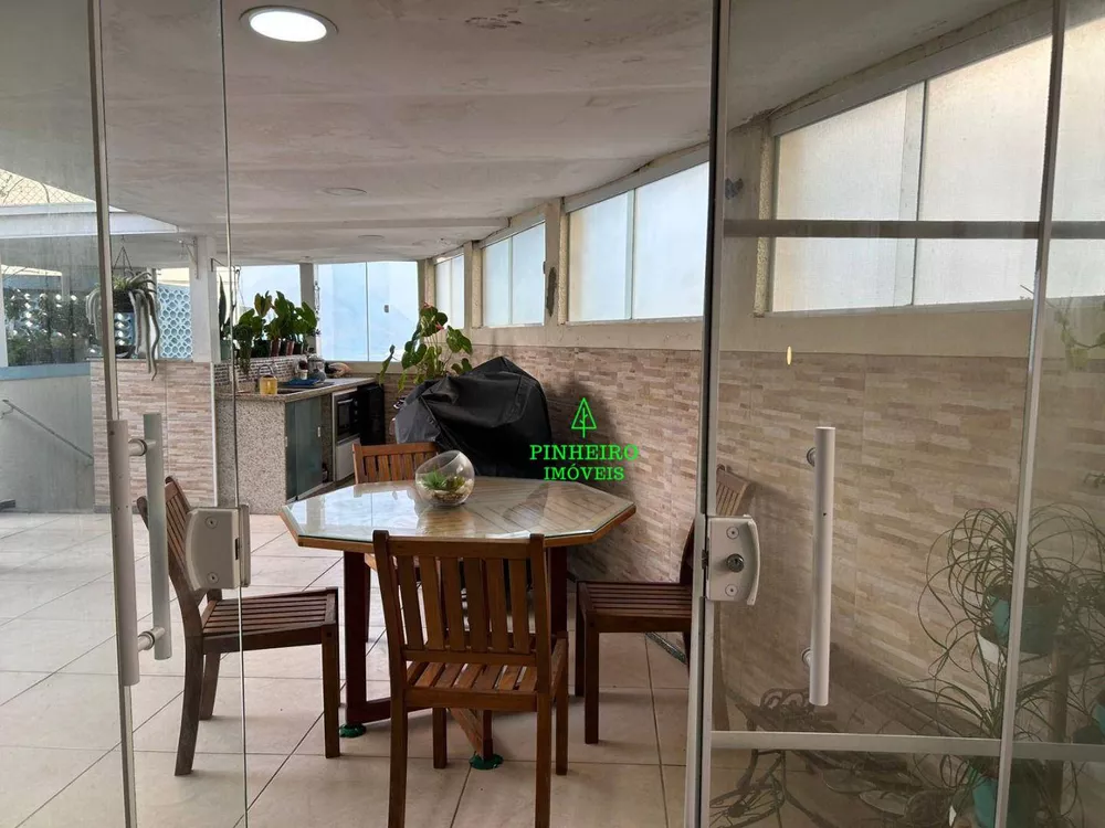 Casa, 4 quartos, 250 m² - Foto 3