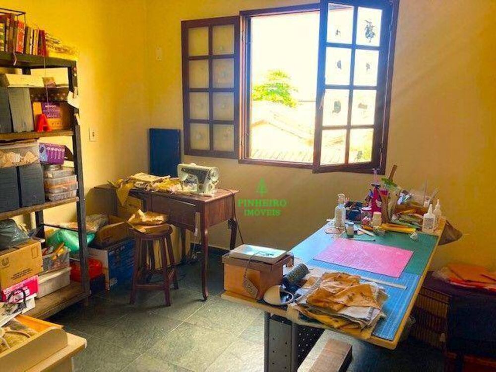 Casa à venda com 4 quartos, 392m² - Foto 9