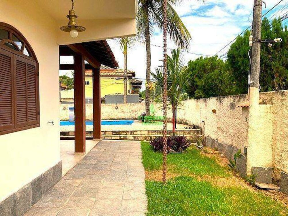 Casa à venda com 4 quartos, 260m² - Foto 7