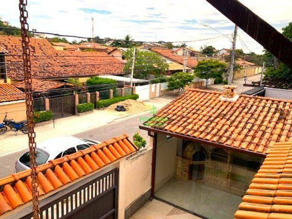 Casa à venda com 4 quartos, 260m² - Foto 4