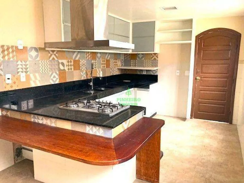 Casa, 4 quartos, 260 m² - Foto 2