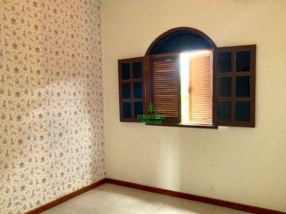 Casa, 4 quartos, 260 m² - Foto 9