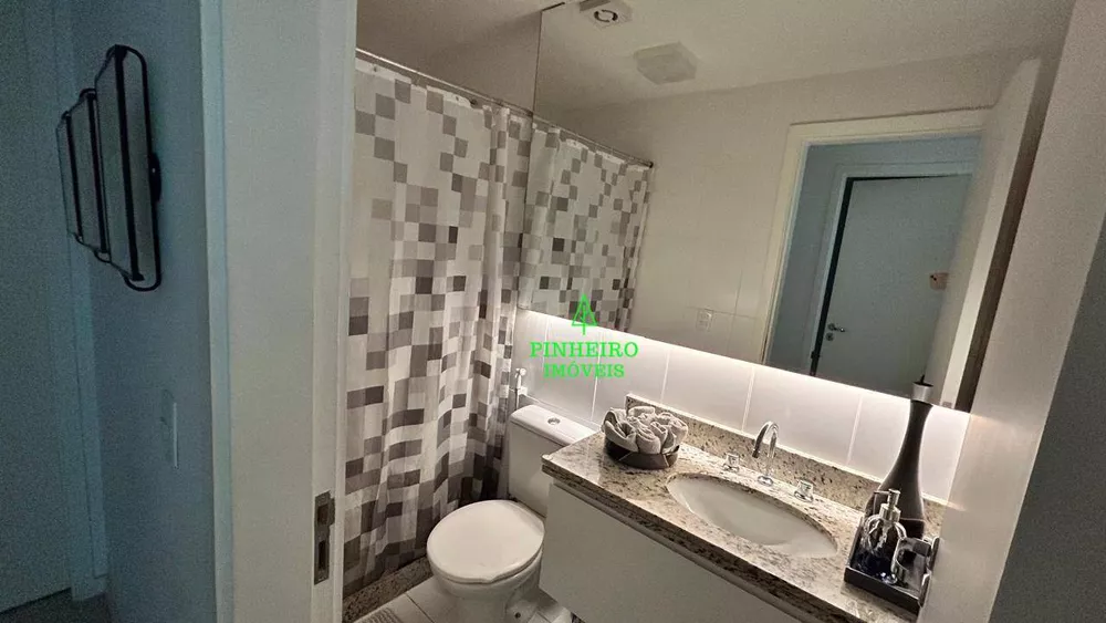 Cobertura, 3 quartos, 196 m² - Foto 4