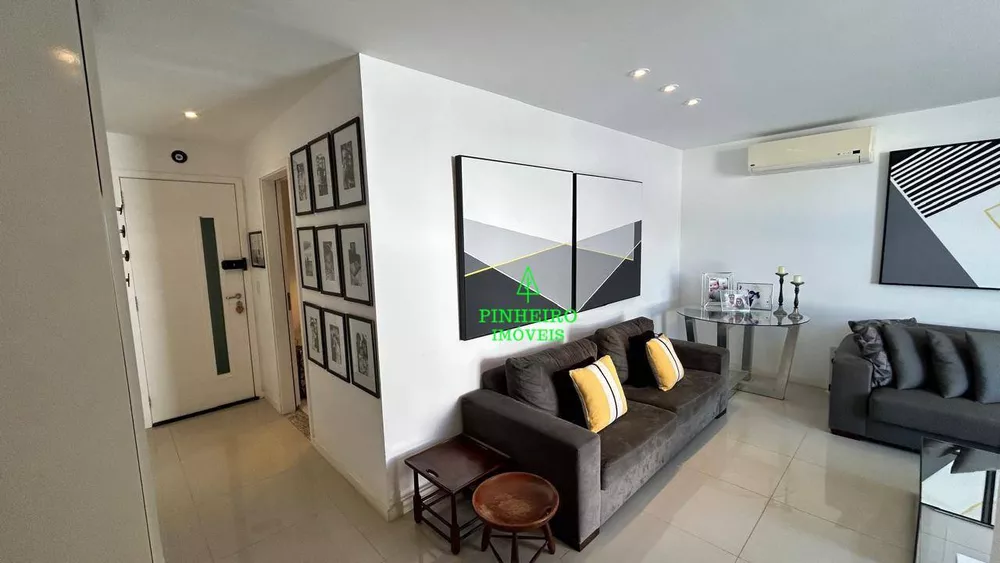 Cobertura, 3 quartos, 196 m² - Foto 6