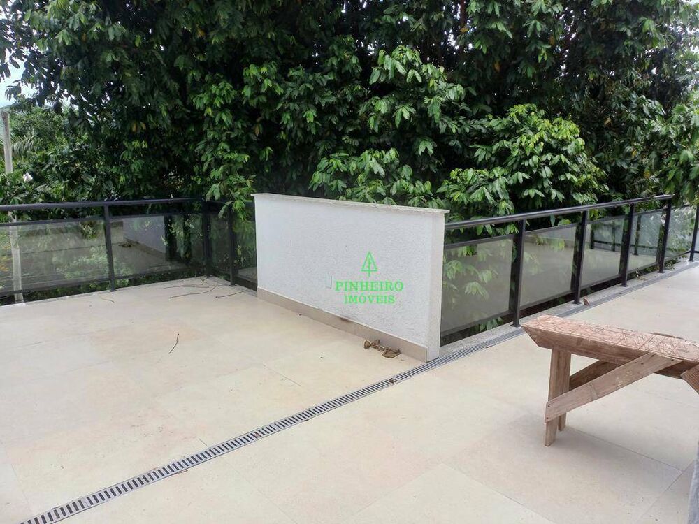 Casa à venda com 3 quartos, 202m² - Foto 10