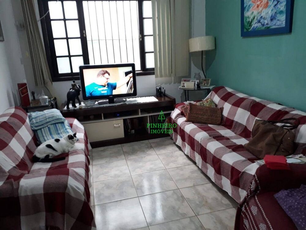 Casa, 3 quartos, 180 m² - Foto 2