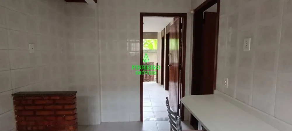 Casa, 3 quartos, 210 m² - Foto 28
