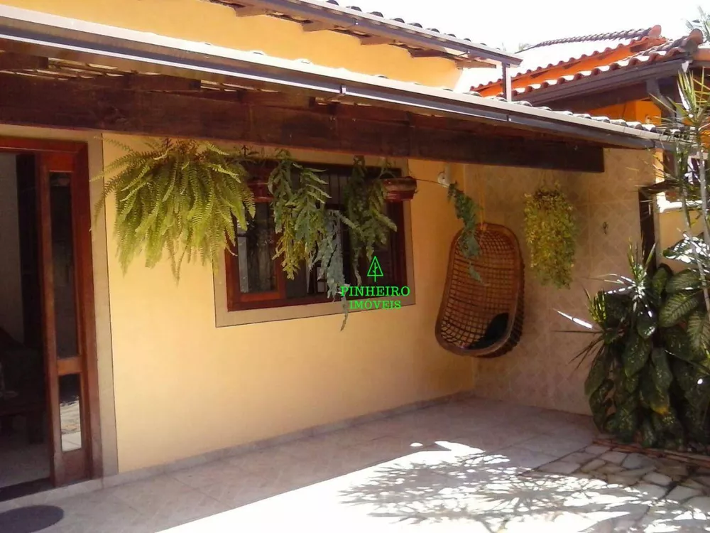 Casa, 3 quartos, 111 m² - Foto 2