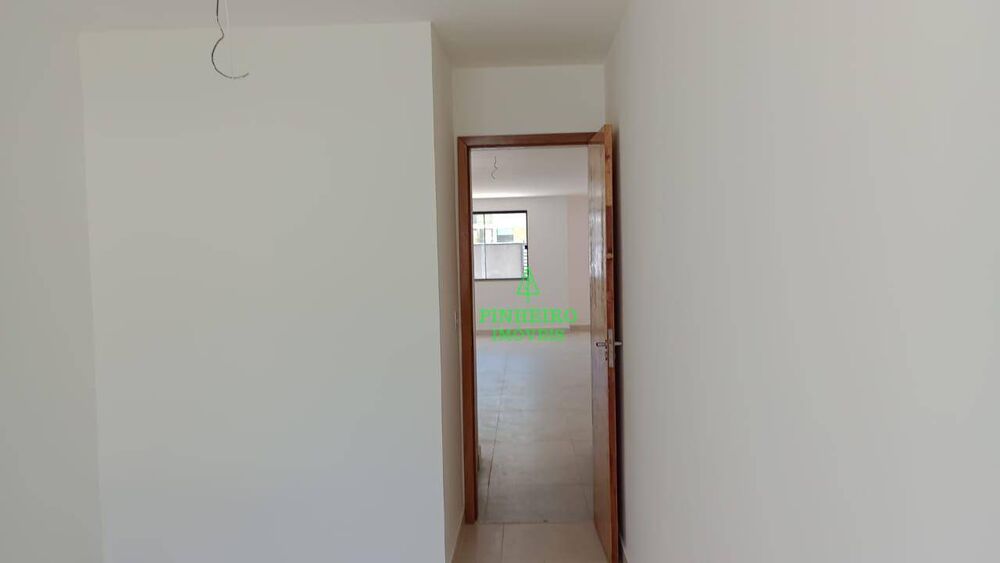 Casa à venda com 4 quartos, 152m² - Foto 6