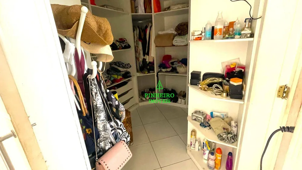 Casa, 3 quartos, 240 m² - Foto 13