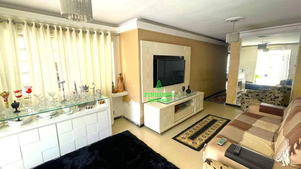Casa, 3 quartos, 240 m² - Foto 11