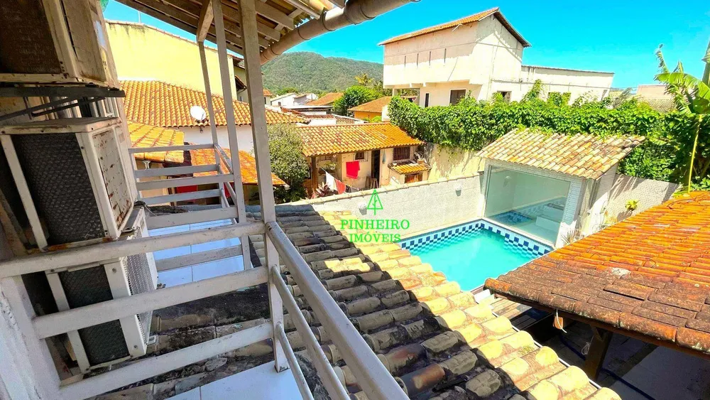 Casa, 3 quartos, 240 m² - Foto 2