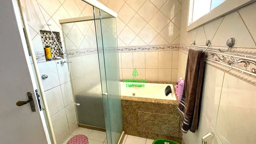 Casa, 3 quartos, 240 m² - Foto 12