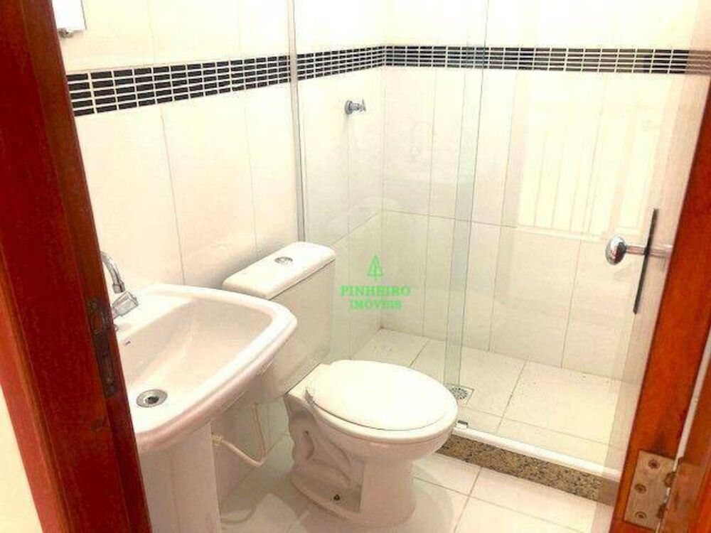 Casa para alugar com 3 quartos, 101m² - Foto 7